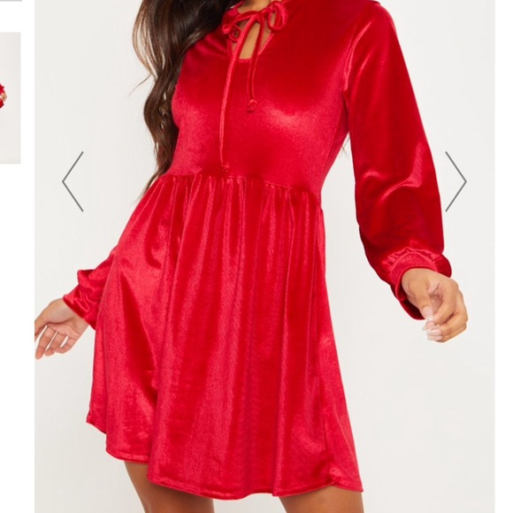 🆕Red Velvet tie neck skater dress - Picture 2 of 5